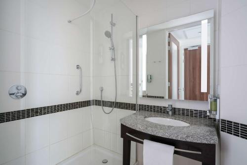 Hampton by Hilton Amsterdam Centre East - image 6