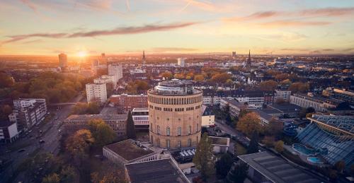 Wasserturm Hotel Cologne, Curio Collection by Hilton