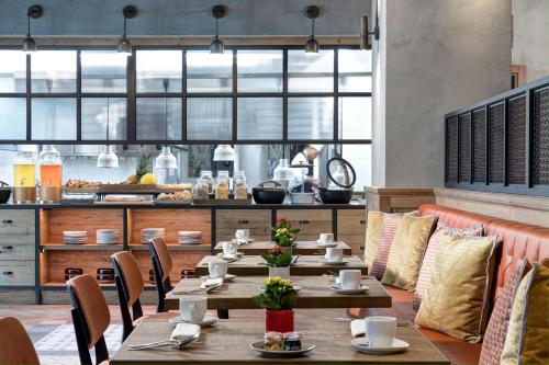 DoubleTree By Hilton Rome Monti - image 3