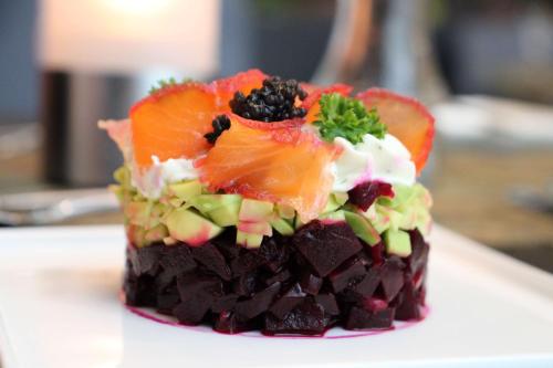 Hilton Garden Inn Frankfurt City Centre - image 2