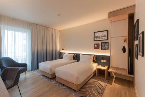 room detail thumbnail 0