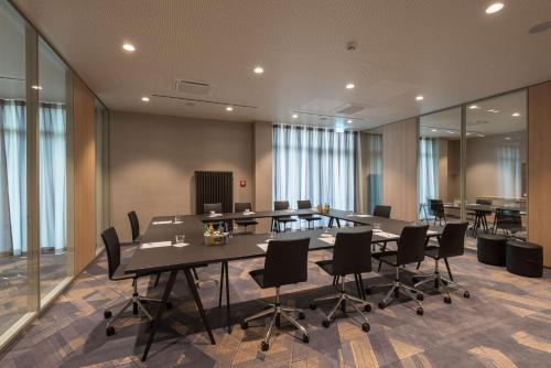 Hampton by Hilton Munich City North - image 4