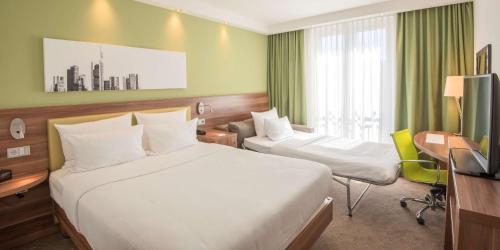 Hampton by Hilton Nürnberg City Center - image 5