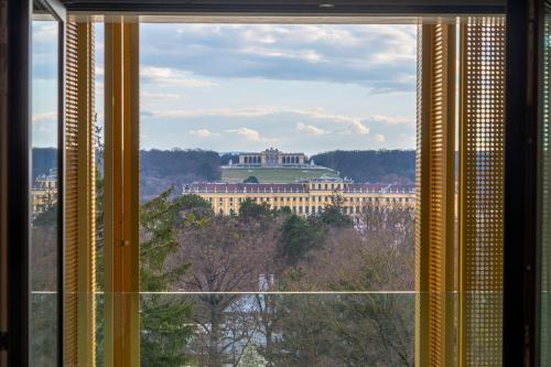 Junior King Suite with Balcony and View