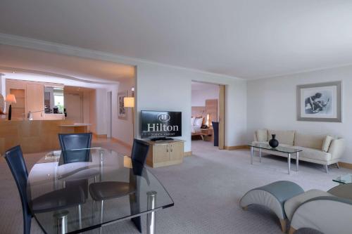 Hilton Zurich Airport - image 2