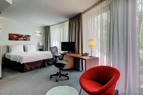 Hilton Garden Inn Stuttgart NeckarPark - main image