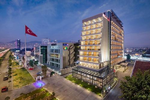 Hilton Garden Inn Izmir Bayrakli - Hôtel - Izmir