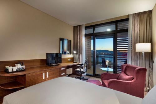 Hilton Garden Inn Izmir Bayrakli