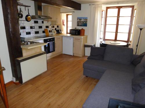 1 Bedroom Flat in Historic Cooperage Apartments Leith, Edimburgo (foto 7)