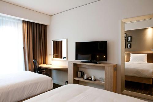 Hampton By Hilton Dortmund Phoenix See - image 8