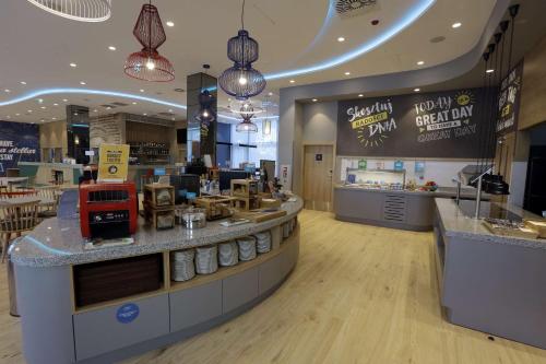 Hampton By Hilton Olsztyn - image 12