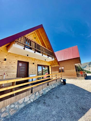 Hotel Te Liqeni in Peje