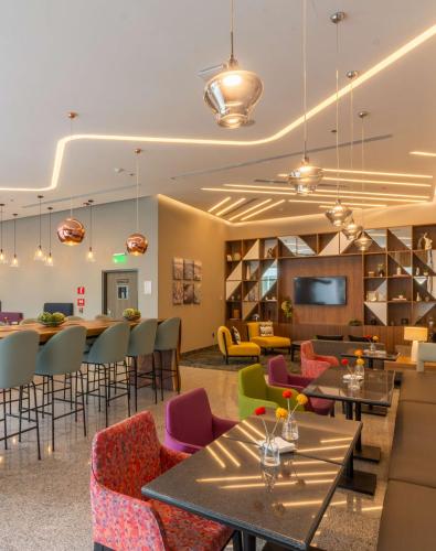 Hampton by Hilton Aguascalientes Downtown, Агуаскальентес (фото 5)