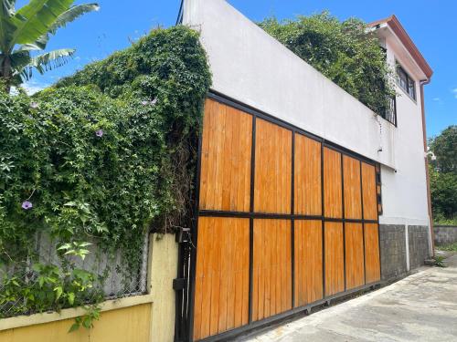 Elegante Casa de 4 Habitaciones a Solo 15 Minutos del Corazon de la Ciudad in San Sebastian