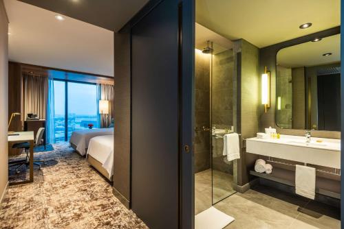 room detail thumbnail 0