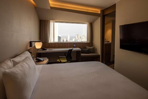 room detail thumbnail 1