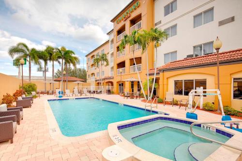 Courtyard by Marriott West Palm Beach Airport