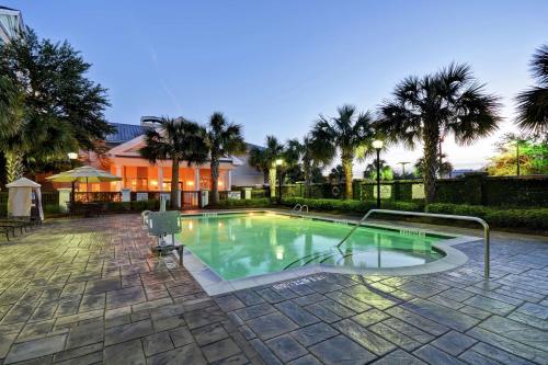 Homewood Suites by Hilton Charleston Airport/Convention Center - image 11