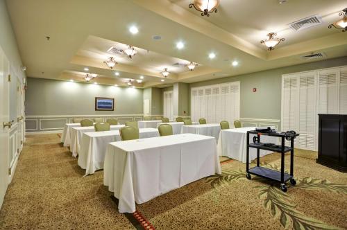 北查尔斯顿-大学大道希尔顿恒庭套房酒店 北查尔斯顿-大学大道希尔顿恒庭套房酒店