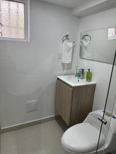 Apartaestudio Acogedor Cedritos