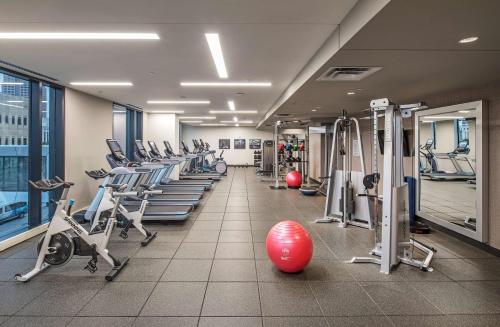 Hilton Des Moines Downtown - image 10