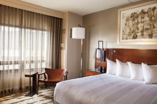 King Room room in Hilton Denver City Center