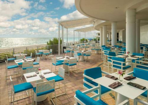 The Diplomat Beach Resort Hollywood, Curio Collection by Hilton