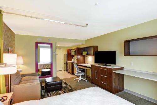 1 queen bed