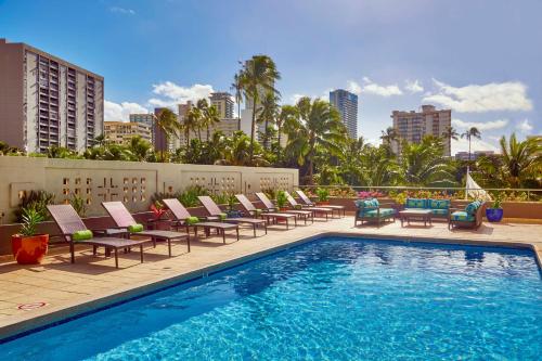 DoubleTree By Hilton Alana Hotel Waikiki