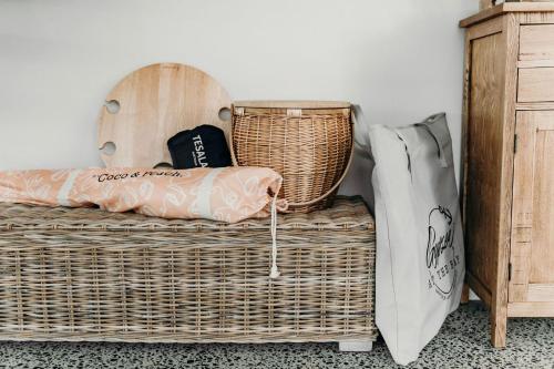 Gypsea at the Bay, 26b Achilles St - Wi-Fi , air con, luxury and linen