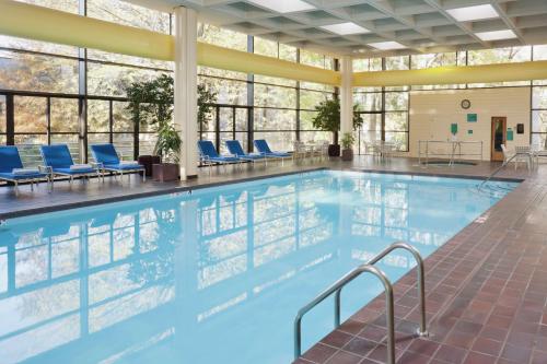 DoubleTree by Hilton Kansas City - Overland Park - image 11