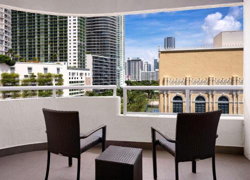 DoubleTree By Hilton Grand Hotel Biscayne Bay