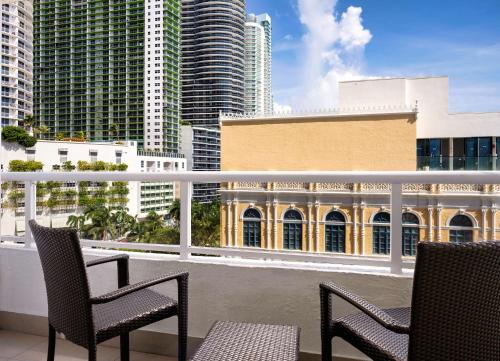 DoubleTree By Hilton Grand Hotel Biscayne Bay