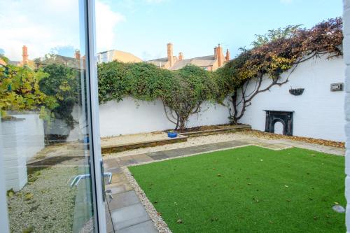 Double room, deluxe, shower