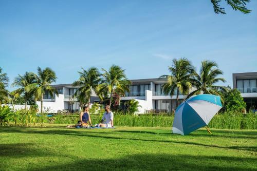 PLAYA Villa in Sanctuary Resort - 100m from Private Beach - New 2023