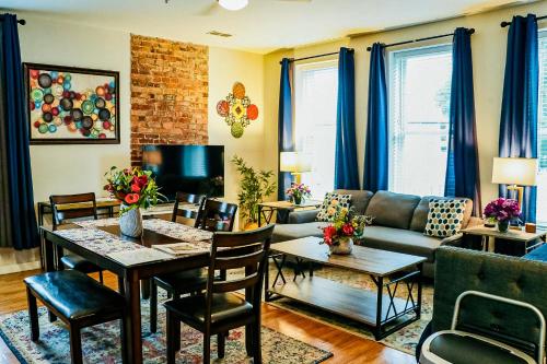 B&B Chattanooga - Cityscape 2 -Sleep 7 - Bed and Breakfast Chattanooga