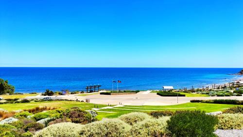 Strand, Hallett Cove House 6Bed 3Bath Full Kitchen Fast Wifi 5TV Netflix Espresso-Perfect for large families in Marino