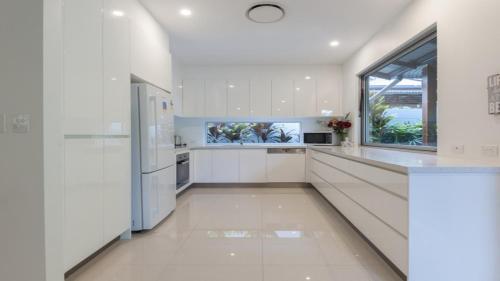 Beach Condominium - image 3