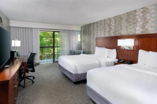 Guest Room with Two Queen Beds and Balcony