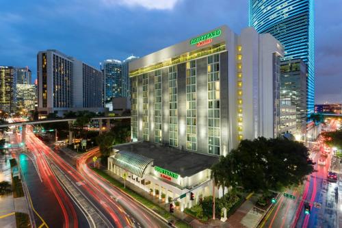 Courtyard Miami Downtown Brickell Area