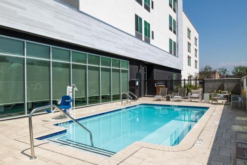 SpringHill Suites by Marriott Riverside Redlands - image 9