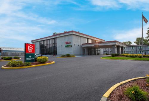 Red Roof Inn Painted Post in Painted Post, USA