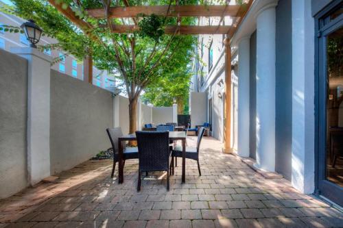 Courtyard by Marriott Raleigh Crabtree Valley