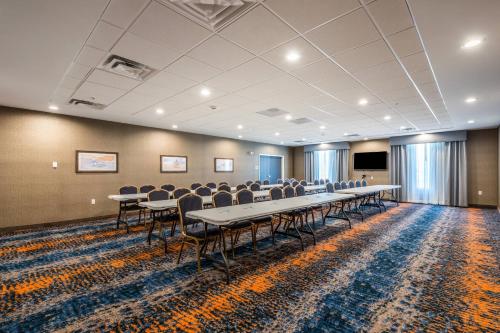 Fairfield Inn & Suites by Marriott St. Joseph Stevensville