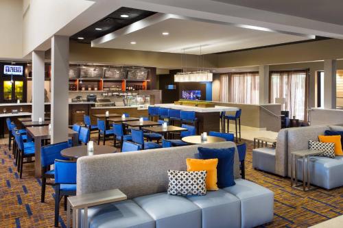 Courtyard by Marriott Phoenix North