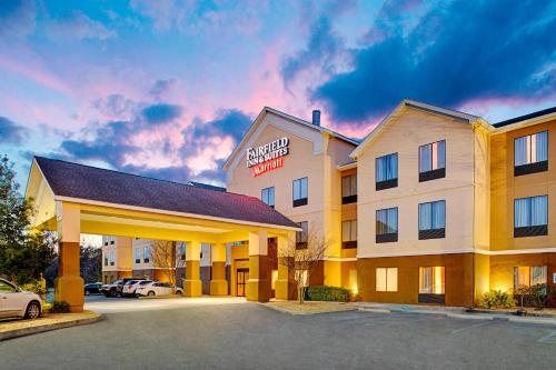 Fairfield Inn & Suites by Marriott Lafayette South