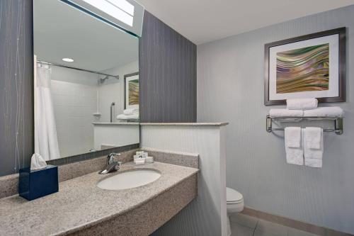 Courtyard by Marriott Boston Raynham