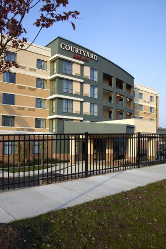 Courtyard Pittsburgh Settlers Ridge/Robinson Township