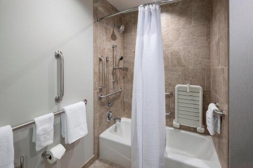 Courtyard by Marriott Dallas Plano/Richardson - image 7