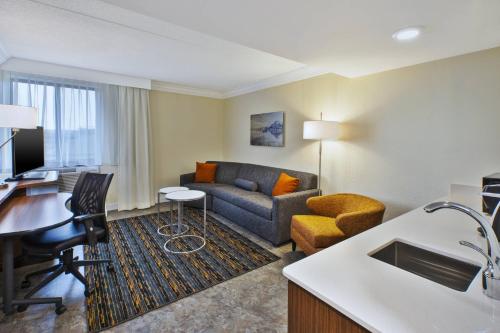 Fairfield by Marriott Inn & Suites Herndon Reston